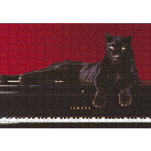 Piyanodaki Siyah Leopar Puzzle Yapboz Mdf Ahşap 255 Parça