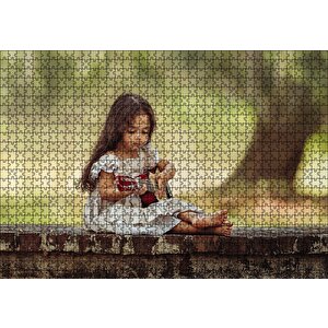 Gitar Çalan Çocuk Puzzle Yapboz Mdf Ahşap 1000 Parça