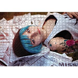 Gazete Küpürleri Üstünde Life Is Strange Max Puzzle Yapboz Mdf Ahşap 500 Parça