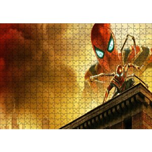 Spiderman Evden Uzakta Demir Örümcek Çatıda Puzzle Yapboz Mdf Ahşap 500 Parça