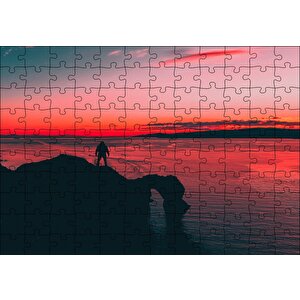 Günbatımı Sahil Kayalıklar Ve Yalnız Adam Silüeti Puzzle Yapboz Mdf Ahşap 120 Parça
