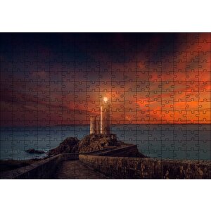 Deniz Feneri, Günbatımı Ve Kızıl Gökler Puzzle Yapboz Mdf Ahşap 255 Parça