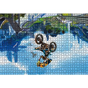 Motokrosçular Ters Görünüm Sürreal İllüstrasyon Puzzle Yapboz Mdf Ahşap 1000 Parça