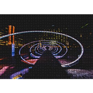 Neon Spiral Tünel Ve Adam Puzzle Yapboz Mdf Ahşap 1000 Parça