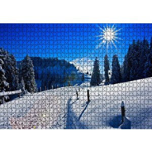 Karla Kaplı Ağaçlar Ve Zirvede Güneşli Bir Gün Puzzle Yapboz Mdf Ahşap 1000 Parça