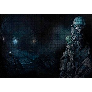 Metro Exodus Gaz Maskeli Adam Karanlık Arka Plan Puzzle Yapboz Mdf Ahşap 1000 Parça