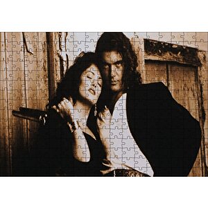 Desperado Antonio Banderas Ve Salma Hayek Puzzle Yapboz Mdf Ahşap 255 Parça