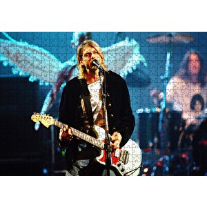 Kurt Cobain Sahnede Şarkılarıyla Puzzle Yapboz Mdf Ahşap 500 Parça