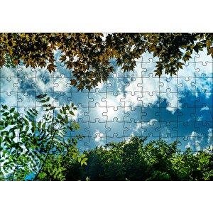 Sarı Ve Yeşil Yapraklar Arasından Gökyüzü Puzzle Yapboz Mdf Ahşap 120 Parça