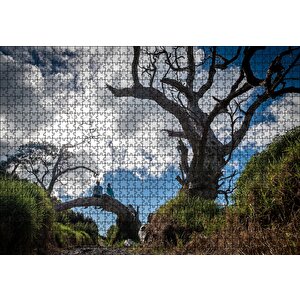 Bulutlar Kuru Ağaç Ve Dalındaki Çift Puzzle Yapboz Mdf Ahşap 1000 Parça