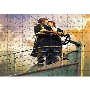 Titanic Rose Ve Jack Güvertede Puzzle Yapboz Mdf Ahşap 120 Parça