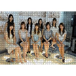 Sütüdyoda Girls Generation Kızlar Puzzle Yapboz Mdf Ahşap 1000 Parça