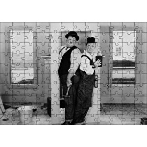Laurel Hardy Tamirci Sahne Puzzle Yapboz Mdf Ahşap 120 Parça