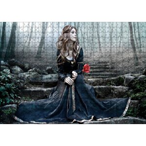 Ormanda Hüzünlü Güzel Kadın Puzzle Yapboz Mdf Ahşap 500 Parça