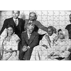 Charlie Chaplin Ve Gandhi Puzzle Yapboz Mdf Ahşap 120 Parça