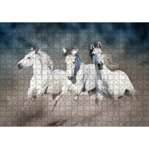 Doğada Koşan Üçlü Beyaz Atlar Görseli Puzzle Yapboz Mdf Ahşap 500 Parça