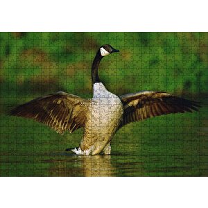 Gölde Kanatlarını Açmış Kaz Puzzle Yapboz Mdf Ahşap 500 Parça