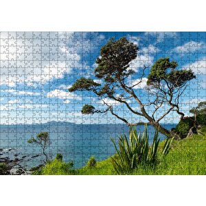 Yeşil Tepeden Deniz Ve Bulutlar Manzarası Puzzle Yapboz Mdf Ahşap 500 Parça