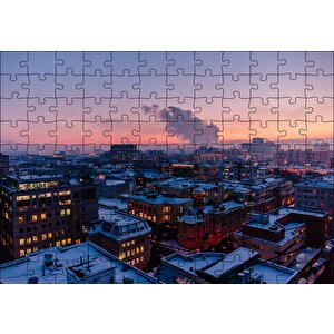 Karla Kaplı Şehir Ve Gri Gökyüzü Puzzle Yapboz Mdf Ahşap 120 Parça