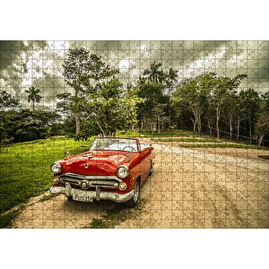 Küba'da Kırmızı Cabrio Araba Ve Ağaçlar Puzzle Yapboz Mdf Ahşap 500 Parça