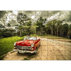 Küba'da Kırmızı Cabrio Araba Ve Ağaçlar Puzzle Yapboz Mdf Ahşap 120 Parça