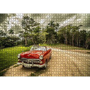 Küba'da Kırmızı Cabrio Araba Ve Ağaçlar Puzzle Yapboz Mdf Ahşap 1000 Parça