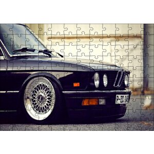 Bmw E 28 Siyah Sağ Ön Detay Puzzle Yapboz Mdf Ahşap 120 Parça