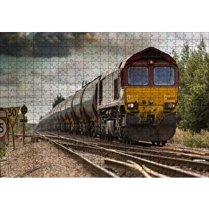 Raylar Tren Ve Bulutlu Gökler Puzzle Yapboz Mdf Ahşap 500 Parça