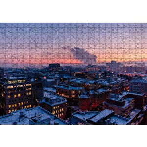 Karla Kaplı Şehir Ve Gri Gökyüzü Puzzle Yapboz Mdf Ahşap 500 Parça