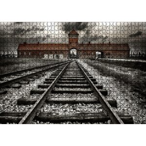 Tren Rayları Ve Tarihi Bina Puzzle Yapboz Mdf Ahşap 1000 Parça