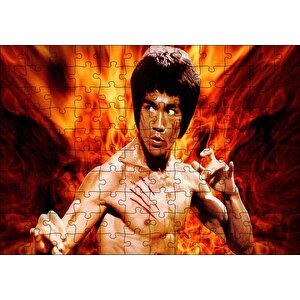 Bruce Lee Kungfu Alevler Arasında Puzzle Yapboz Mdf Ahşap 120 Parça