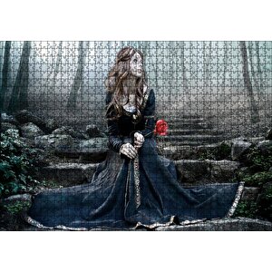 Ormanda Hüzünlü Güzel Kadın Puzzle Yapboz Mdf Ahşap 1000 Parça