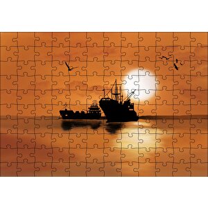 Cakapuzzle  Günbatımında Balıkçı Tekneleri Ve Martılar Puzzle Yapboz Mdf Ahşap