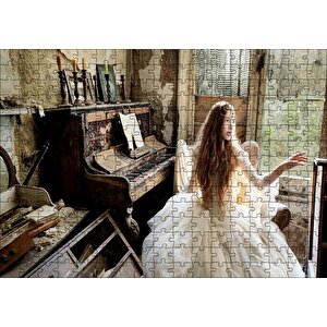 Terkedilmiş Ev Piyano Ve Beyaz Elbiseli Kız Puzzle Yapboz Mdf Ahşap 255 Parça