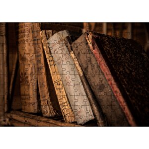Kitaplıkta Eski Kitaplar Puzzle Yapboz Mdf Ahşap 120 Parça