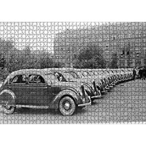 Sıralanmış Volvo Pv36 Carioca Fabrika Önünde Puzzle Yapboz Mdf Ahşap 1000 Parça