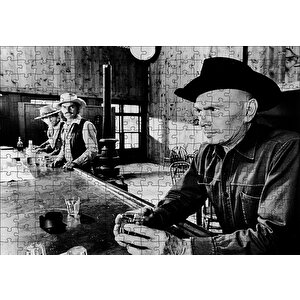 Yul Brynner Western Barı Puzzle Yapboz Mdf Ahşap 255 Parça