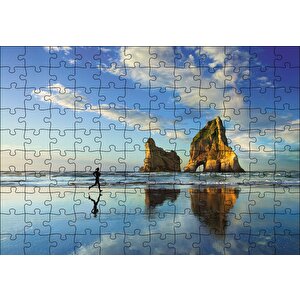 Sahilde Koşma Zamanı Puzzle Yapboz Mdf Ahşap 120 Parça