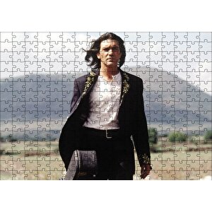 Antonio Banderas Puzzle Yapboz Mdf Ahşap 255 Parça