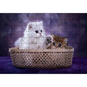 Sepette Beyaz Ve Tekir Sevimli Kediler Puzzle Yapboz Mdf Ahşap 120 Parça