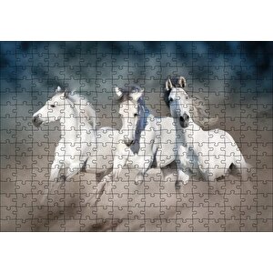 Doğada Koşan Üçlü Beyaz Atlar Görseli Puzzle Yapboz Mdf Ahşap 255 Parça