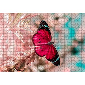 Daldaki Kırmızı Kelebek Yakın Plan Puzzle Yapboz Mdf Ahşap 500 Parça