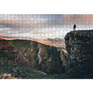 Kayalıklardaki Yalnız Adam Puzzle Yapboz Mdf Ahşap 500 Parça