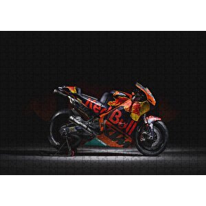 Suzuki Redbull Siyah Kırmızı Motorsiklet Karanlık Arka Plan Puzzle Yapboz Mdf Ahşap 500 Parça