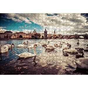 Prag Charles Köprüsü Ve Kuğular Puzzle Yapboz Mdf Ahşap 500 Parça