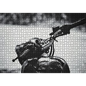 Royal Enfield Motorsiklet Depo Ve Gidon Siyah Beyaz Puzzle Yapboz Mdf Ahşap 1000 Parça