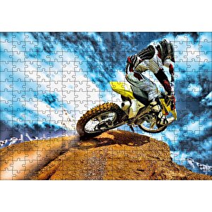Tepenin Üzerindeki Motokrosçu Ve Bulutlar Puzzle Yapboz Mdf Ahşap 255 Parça