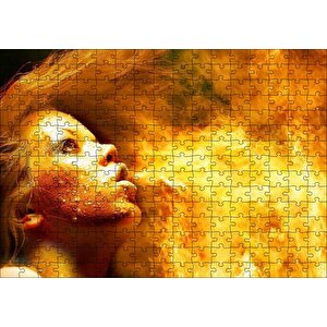 Alev Soluyan Alev Saçlı Kadın Puzzle Yapboz Mdf Ahşap 255 Parça