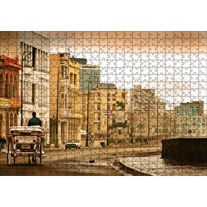 Küba'da Tenha Bir Cadde Puzzle Yapboz Mdf Ahşap 500 Parça
