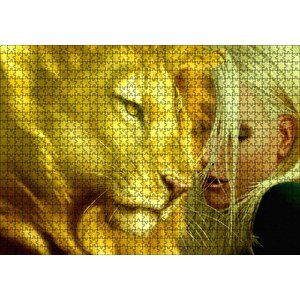 Sarı Saçlı Kız Ve Aslan Puzzle Yapboz Mdf Ahşap 1000 Parça